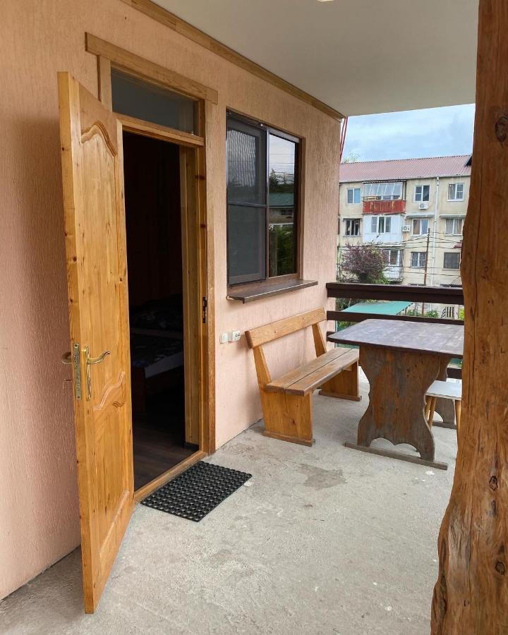 Sun Hotel Guest House Pizunda Exterior foto